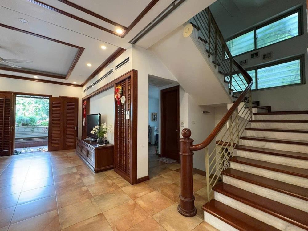 Biệt Thự Liền Kề Đẹp Tại Bắc Linh Đàm - 28.5 Tỷ, 110m2, View Vườn Hoa
