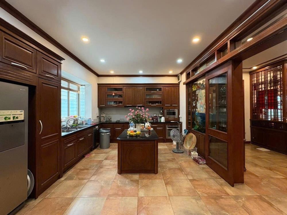 Biệt Thự Liền Kề Đẹp Tại Bắc Linh Đàm - 28.5 Tỷ, 110m2, View Vườn Hoa