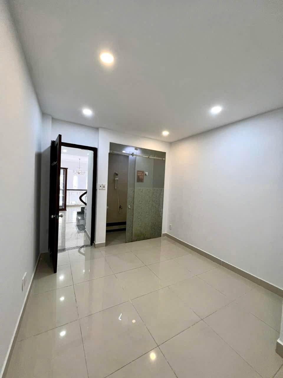 Siêu phẩm HXH 8m thông Lê Văn Sỹ, Q3 - 6 Tầng, 11 tỷ - Vừa Ở Vừa KD