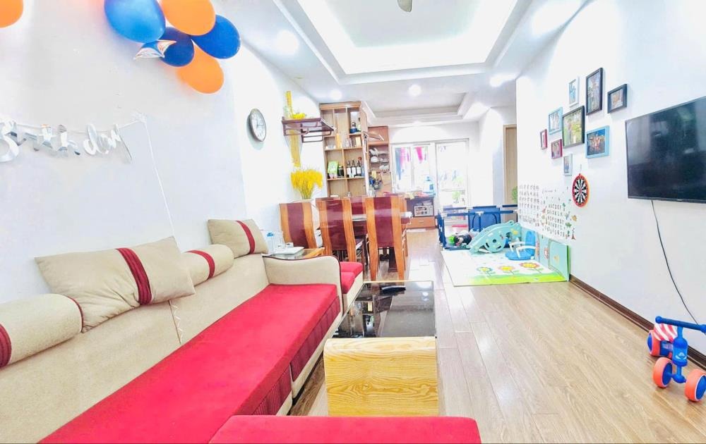 Căn hộ cao cấp 68.5m2, 2.6 tỷ - Vị trí đẹp, nội thất xịn