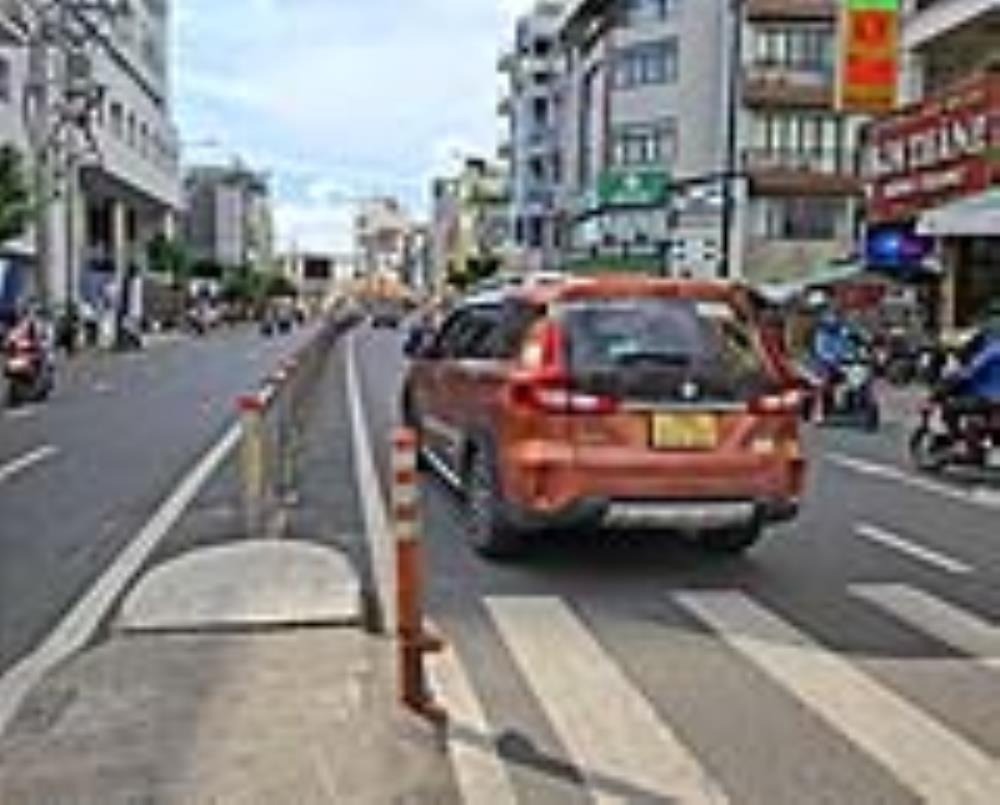 🔥 Giảm 500TR - Nhà 2 Tầng, Mặt Tiền Lê Lợi, Gần Chợ, 7.1x26m - Chỉ 4x Tỷ