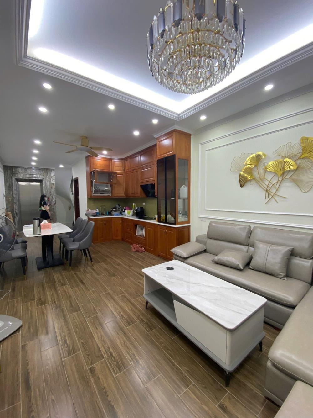 Khu Đô Thị Văn Khê: 7 Tầng Thang Máy, Vỉa Hè Rộng, Vị Trí Siêu Kinh Doanh