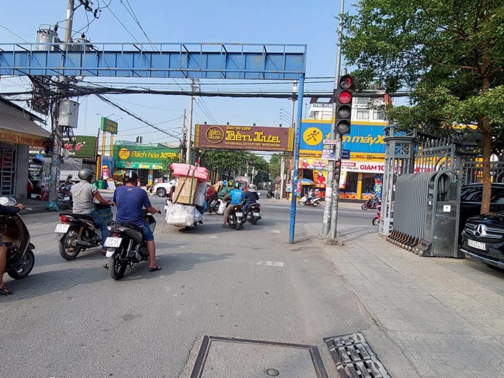 Nhà Mặt Tiền An Phú Đông 9, Quận 12: 62m2, Giá 7.x Tỷ - Đầu Tư Sinh Lợi