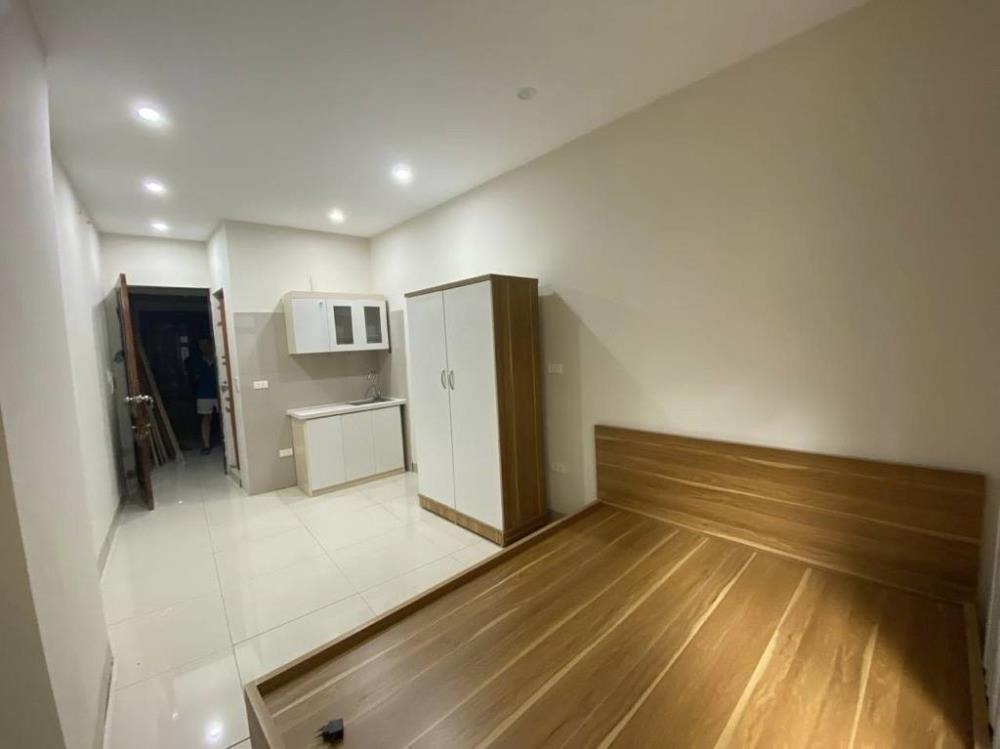 Bán nhà phố Trần Duy Hưng - 72m2 - 11 phòng - Giá tốt - Dòng tiền ổn định