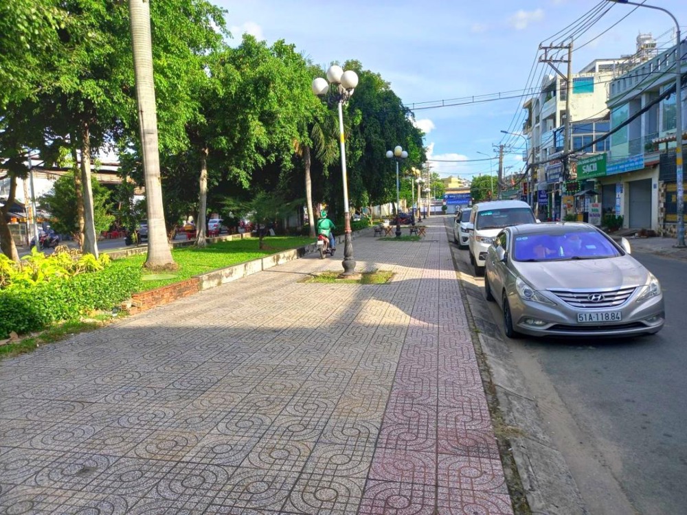 Nhà 2 Mặt Tiền Tân Phú - 142m2 - Giá 19.5 tỷ (TL)
