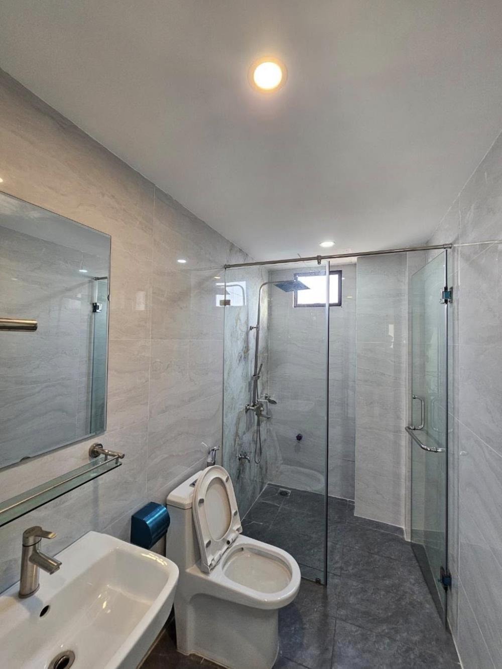 Nhà đẹp Thanh Am - Ô tô đỗ cổng, giá 5.15 tỷ - Vị trí trung tâm