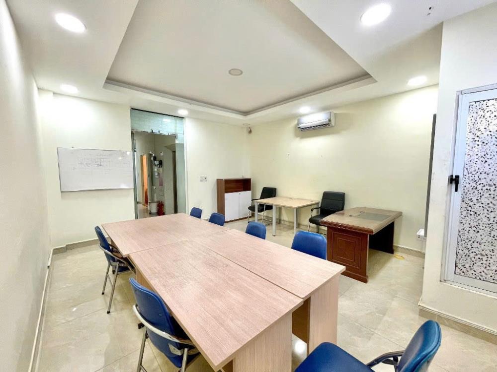 Thuê Văn Phòng Thủ Đức Giá Rẻ - Diện Tích 40m2 - Chỉ 10 Triệu/Tháng