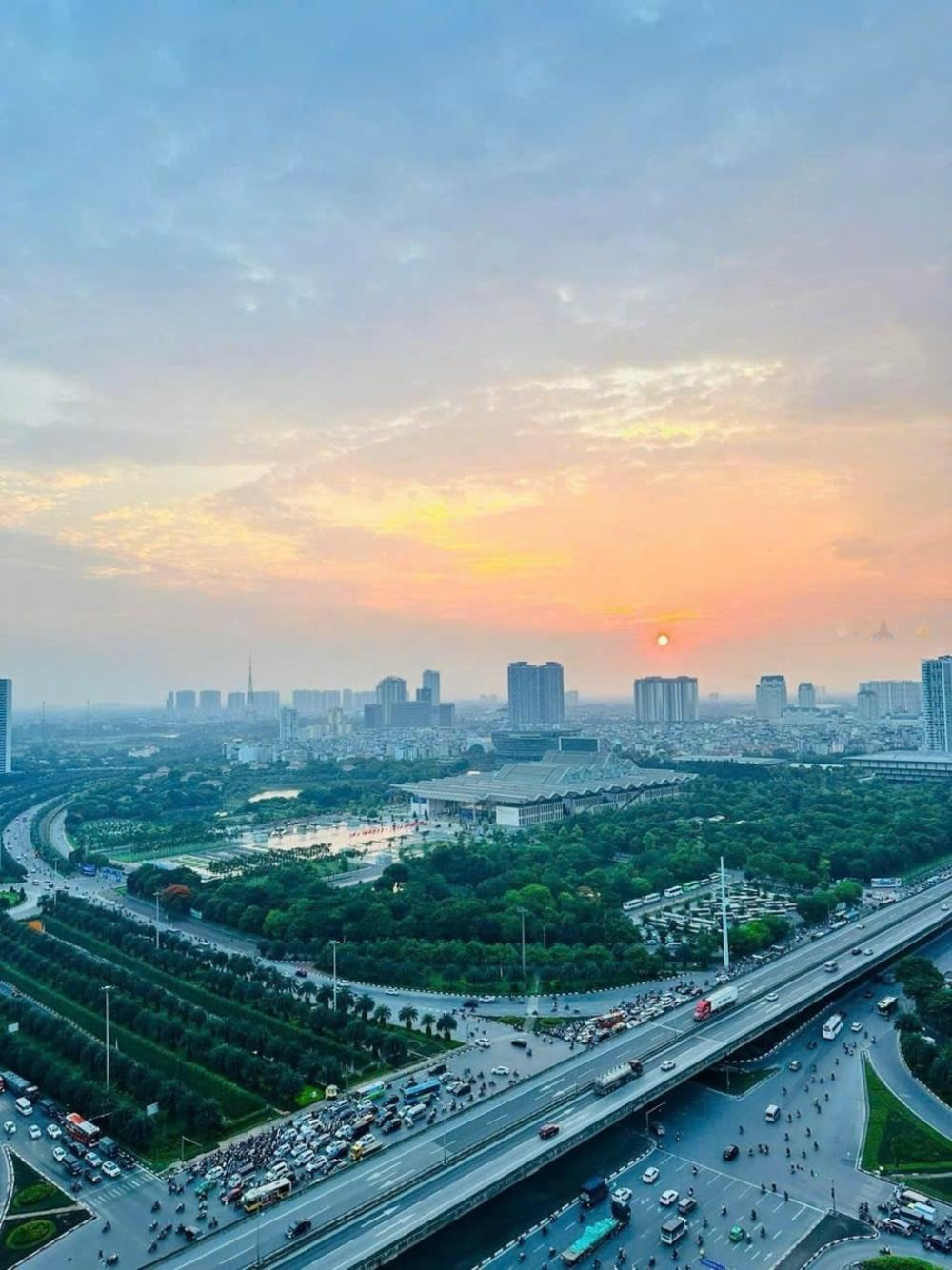 Bán căn hộ 2PN Vinhomes D’Capital Trần Duy Hưng - Giá chỉ 6.x tỷ