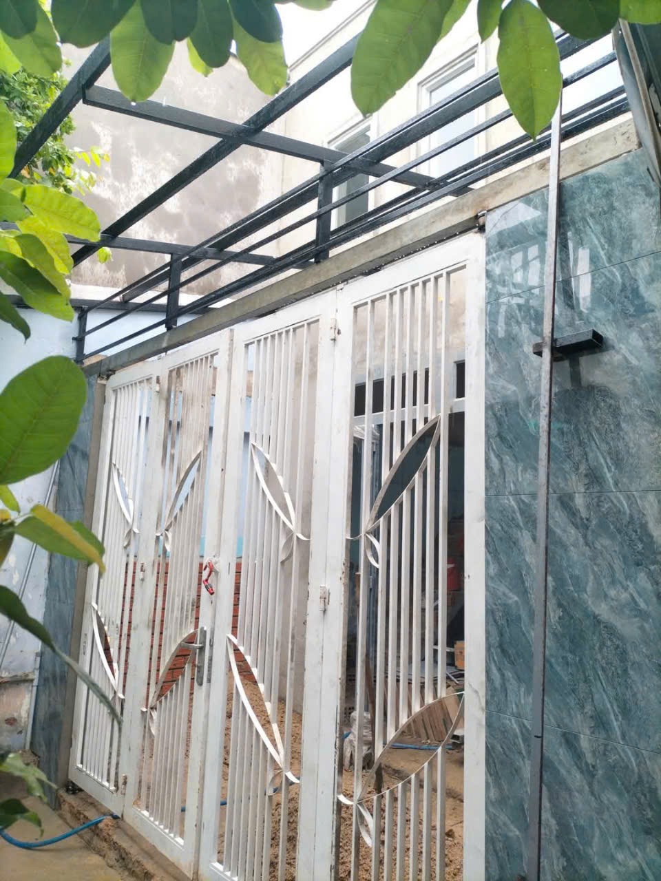 Nhà Mới Rộng 1 Trệt 1 Lửng 3PN, Vị Trí Đắc Địa Q12