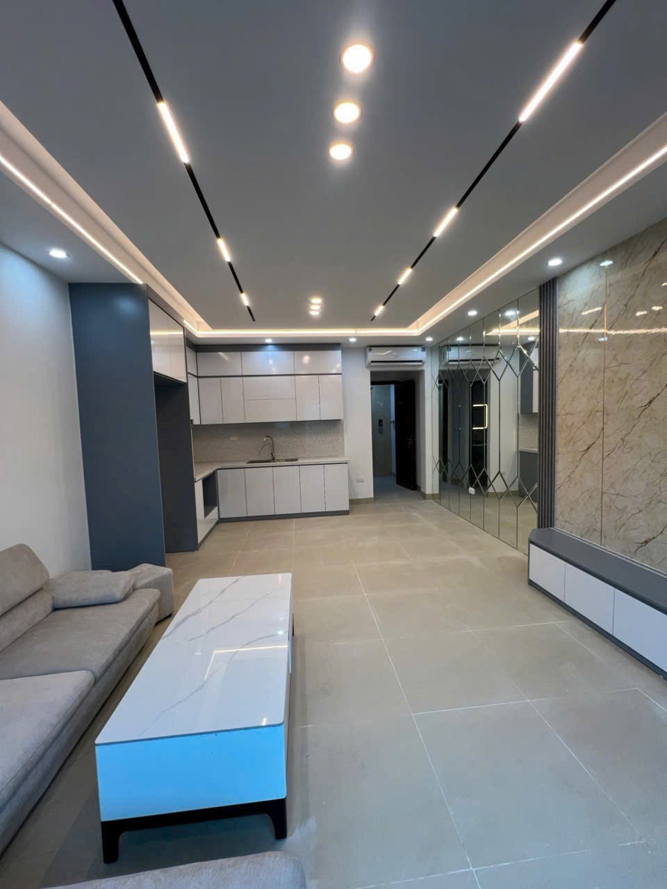 Siêu phẩm mặt phố Vạn Phúc 7 tầng thang máy - Giá chỉ 17.5 tỷ