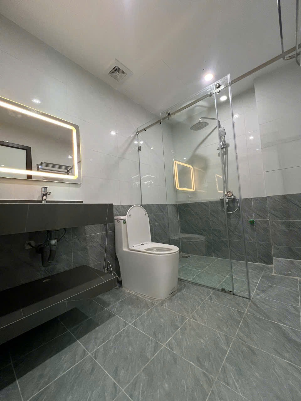 Siêu phẩm mặt phố Vạn Phúc 7 tầng thang máy - Giá chỉ 17.5 tỷ