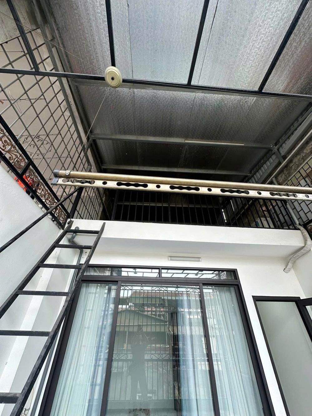 Hoàng Mai Nhà Đẹp - Ngõ Ô Tô - 8.9 Tỷ