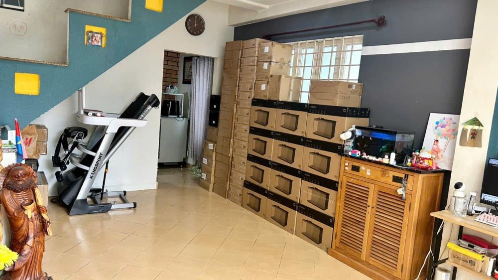 Bán Nhà Góc 2 Mặt Tiền, Bùi Đình Tuý, Quận Bình Thạnh - 6.4 Tỷ