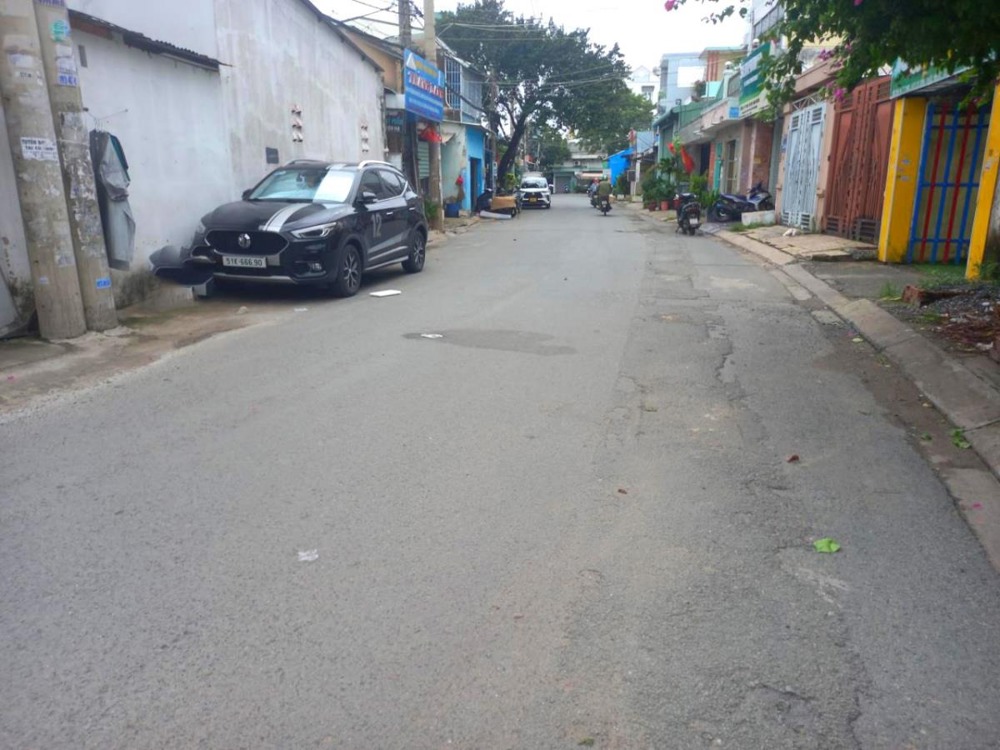 Nhà 2 Phòng Ngủ Tân Thới Nhất 5, Quận 12 - 68m2, 3.x Tỷ
