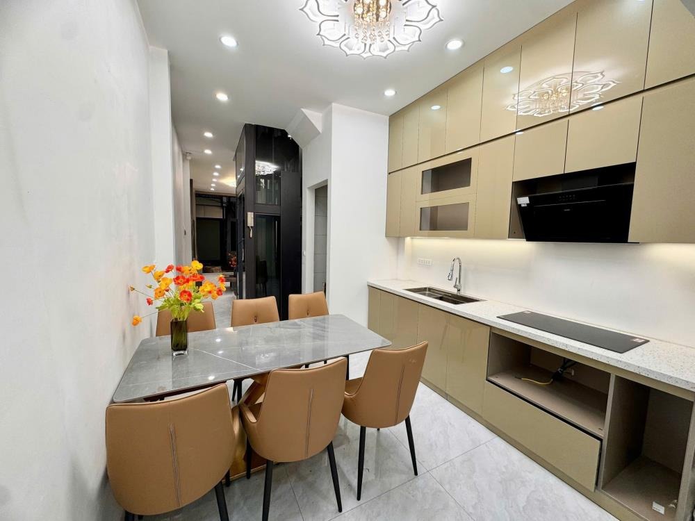 Vạn Phúc Hà Đông: Gara Oto Vào Nhà, 5 Tầng Full Nội Thất Cao Cấp