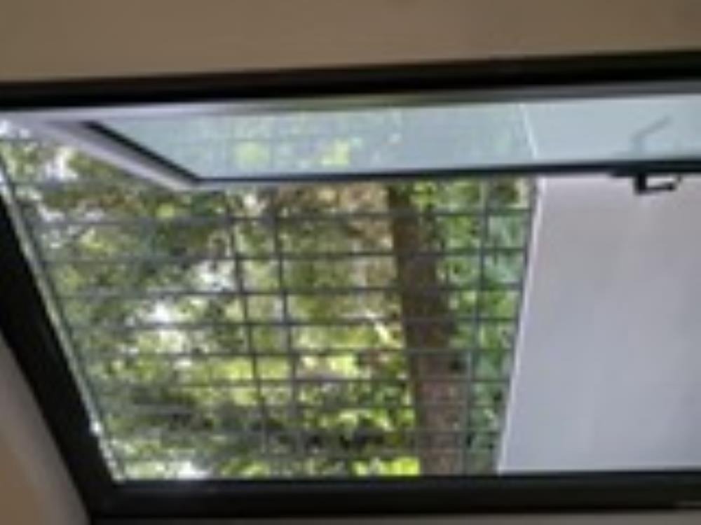 Bán Nhà Độc Lập 47m2, 4 Tầng, Giá 3xxx Tỷ - Vị Trí Đắc Địa