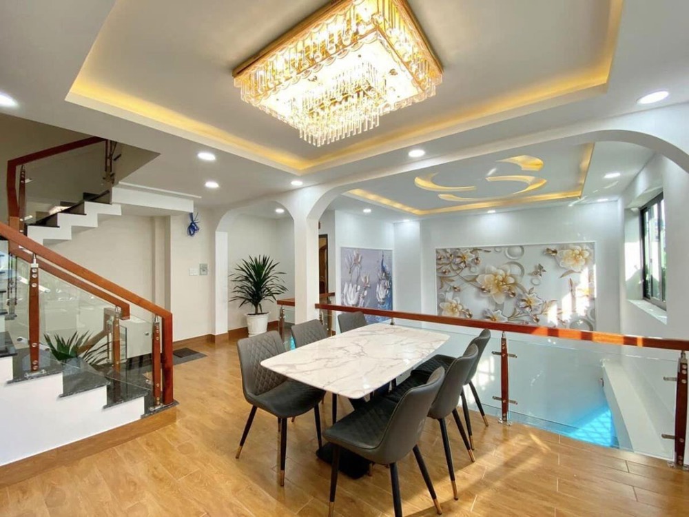 🔥 Giảm 100TR - Nhà 4 Tầng Phạm Văn Chiêu, 60m2, 8.x Tỷ