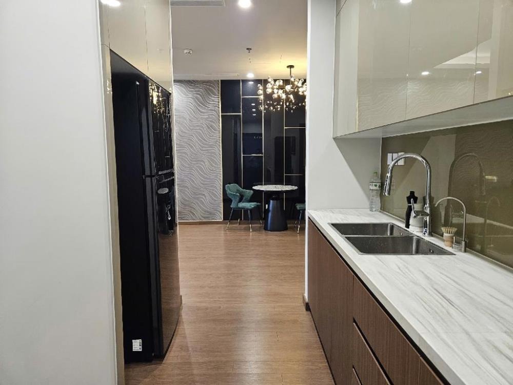 Bán Căn Hộ Goldmark City 98m2, 3PN, Giá 7.75 Tỷ - 0902018599