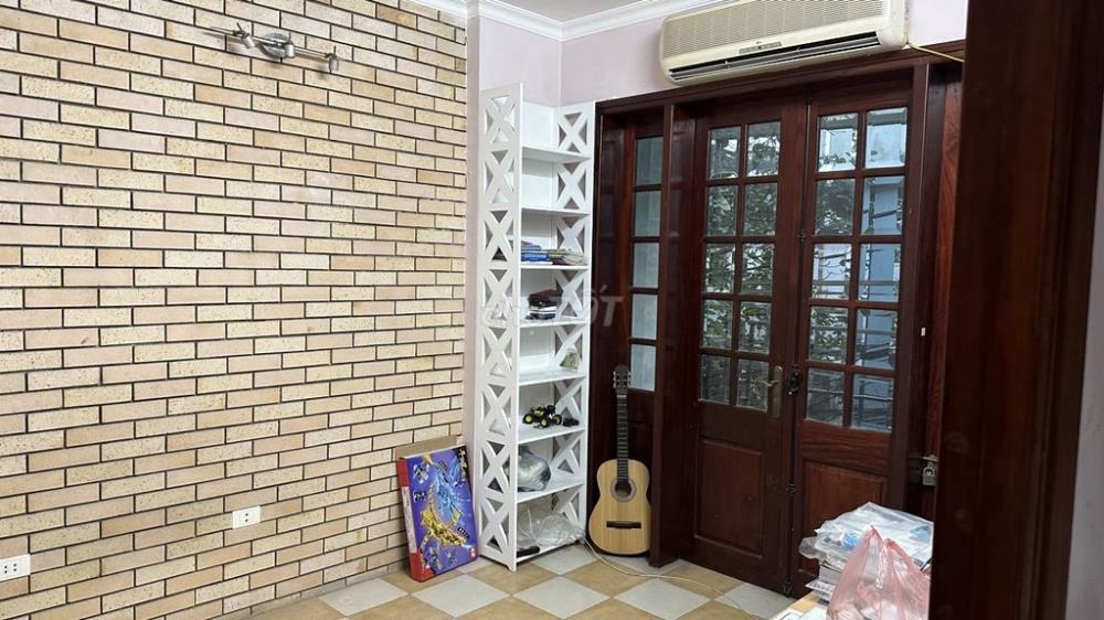 Cho Thuê Nhà Nguyên Căn 4 Phòng Ngủ, Phố Định Công Thượng - Hoàng Mai | Giá 16 Triệu/Tháng
