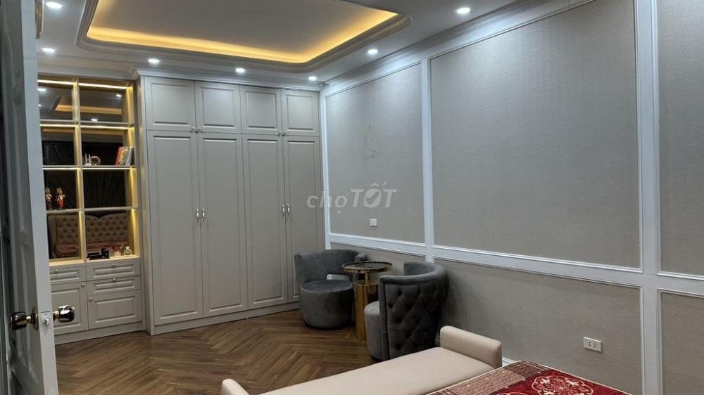 Cho Thuê Nhà Nguyên Căn 4 Phòng Ngủ, Phố Định Công Thượng - Hoàng Mai | Giá 16 Triệu/Tháng
