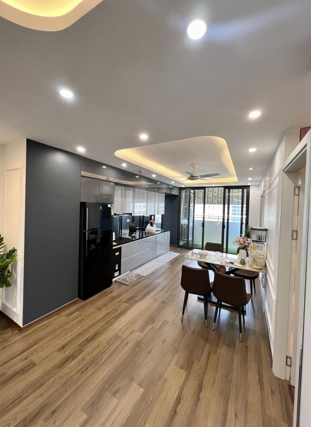 Bán Gấp Căn 3PN Cao Cấp Hapulico Complex 135m² - Giá Tốt Nhất