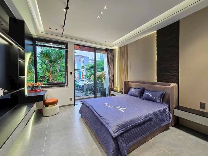 Căn Hộ Dịch Vụ Hoàng Ngân: Đầu Tư Sinh Lời, Vị Trí Vàng Cầu Giấy