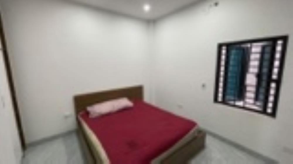 Bán nhà phố Nguyễn Thanh Bình, Hà Đông - 6 phòng ngủ, giá chỉ 10 tỷ