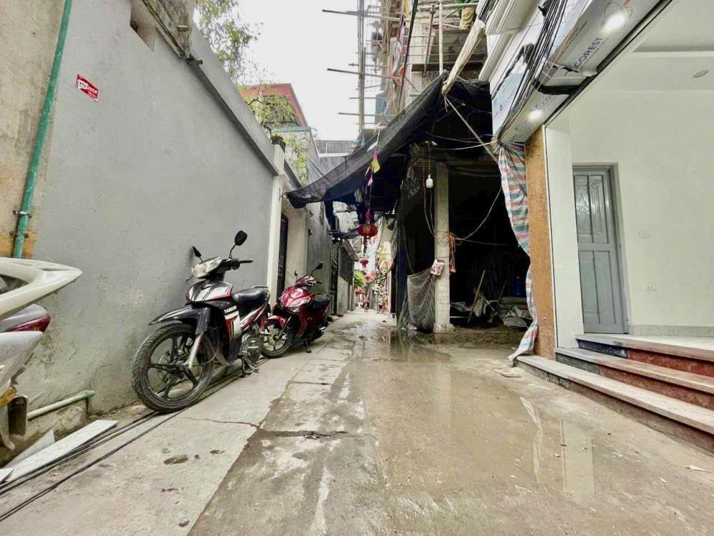 Phân Lô Góc Phú Lương: Nhà Mới 5 Tầng, Giá Tốt, Trung Tâm Hà Đông