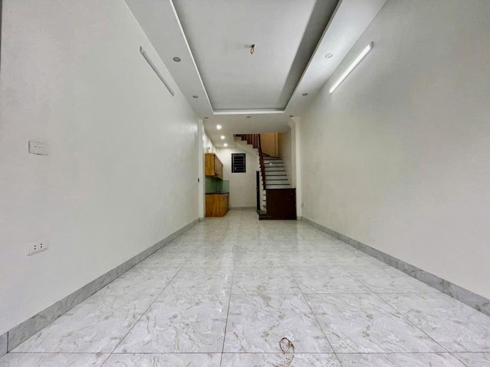 Phân Lô Góc Phú Lương: Nhà Mới 5 Tầng, Giá Tốt, Trung Tâm Hà Đông