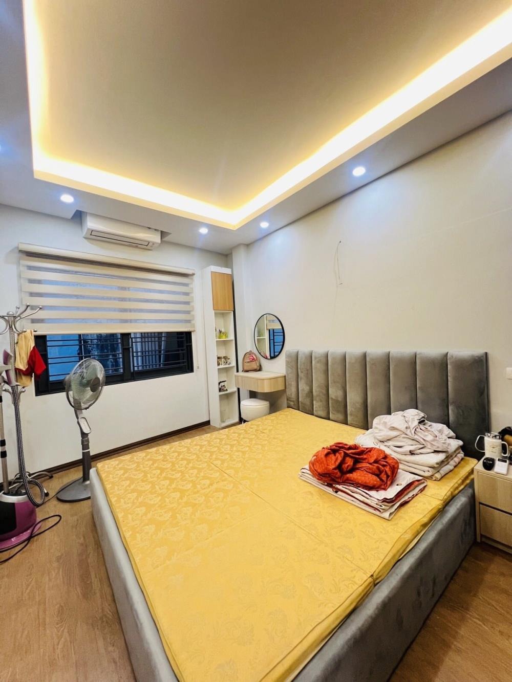 Bán Nhà Phố Trương Định, Hoàng Mai - 44m2, 5 Tầng, Giá 10 Tỷ