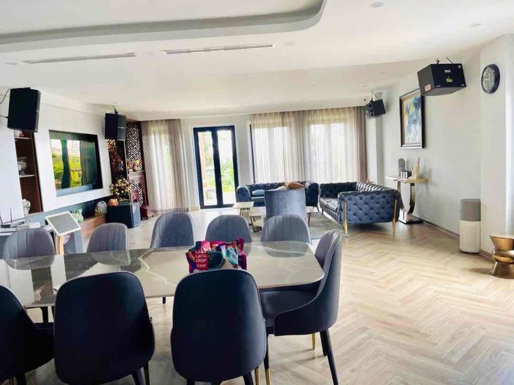 Bán Tòa Nhà Mặt Phố Ô Đồng Lân - 152m² - 10 Tầng - View Hồ Ba Mẫu