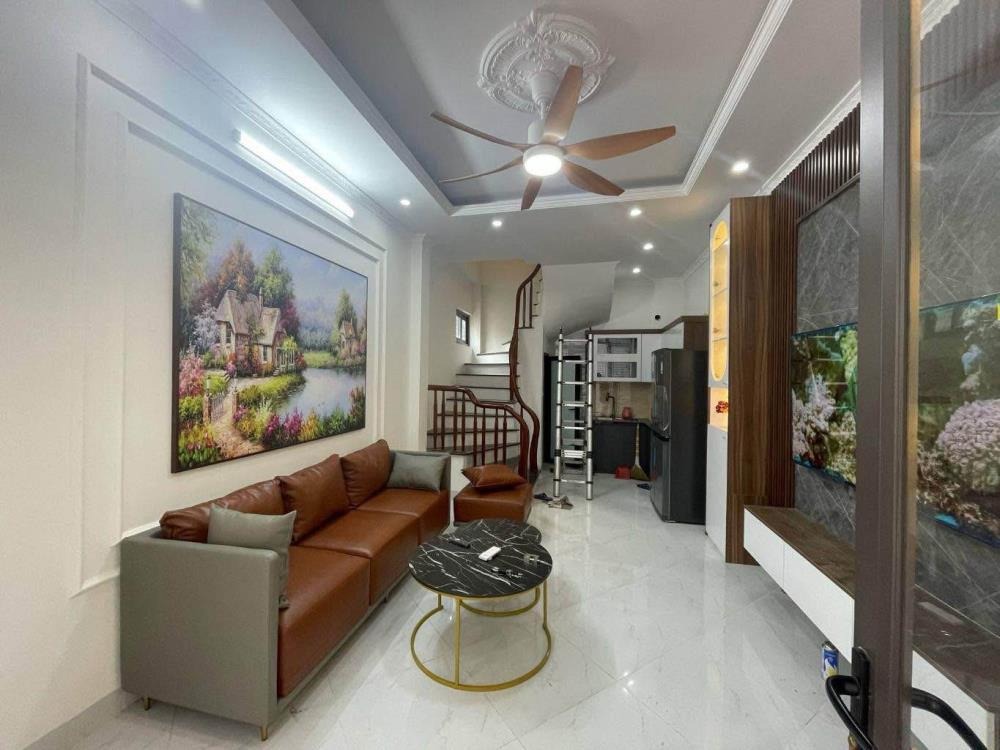 Nhà đẹp Trương Định - Full đồ - Giá tốt - Gần sông Sét