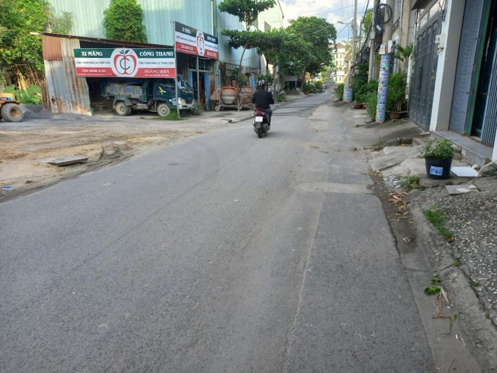 Nhà Mặt Tiền Quận 12 - 169m2 - Giá 5.x Tỷ - Pháp Lý Rõ Ràng