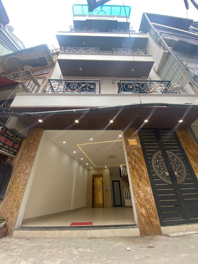 Mặt Phố Trải Nghiệm: Nhà 45m2, 5 Tầng, Thang Máy, Kinh Doanh Đỉnh Cao