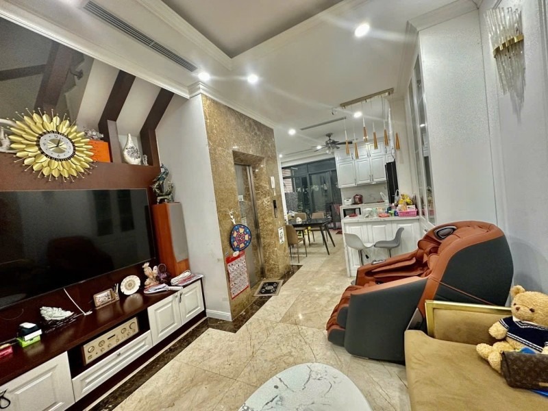Bán Liền Kề Nguyễn Trãi, Thanh Xuân - 127m2, Giá 30 Tỷ - Vị Trí Đắc Địa