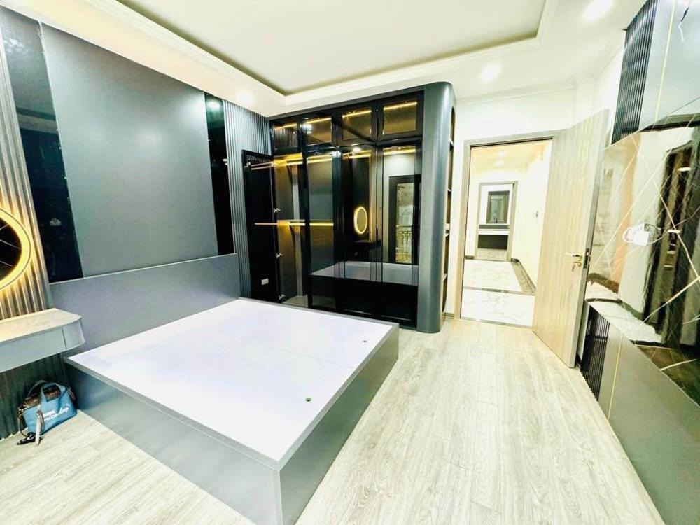 Bán nhà Trương Định - 38m2 Full Nội Thất - Gần Ô Tô - Giá Tốt