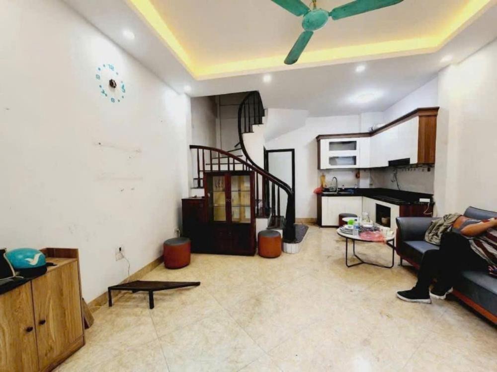 Nhà Đẹp Giá Tốt Quận Hoàng Mai - 30m² 5 Tầng, 7.2 Tỷ - Vị Trí Đắc Địa