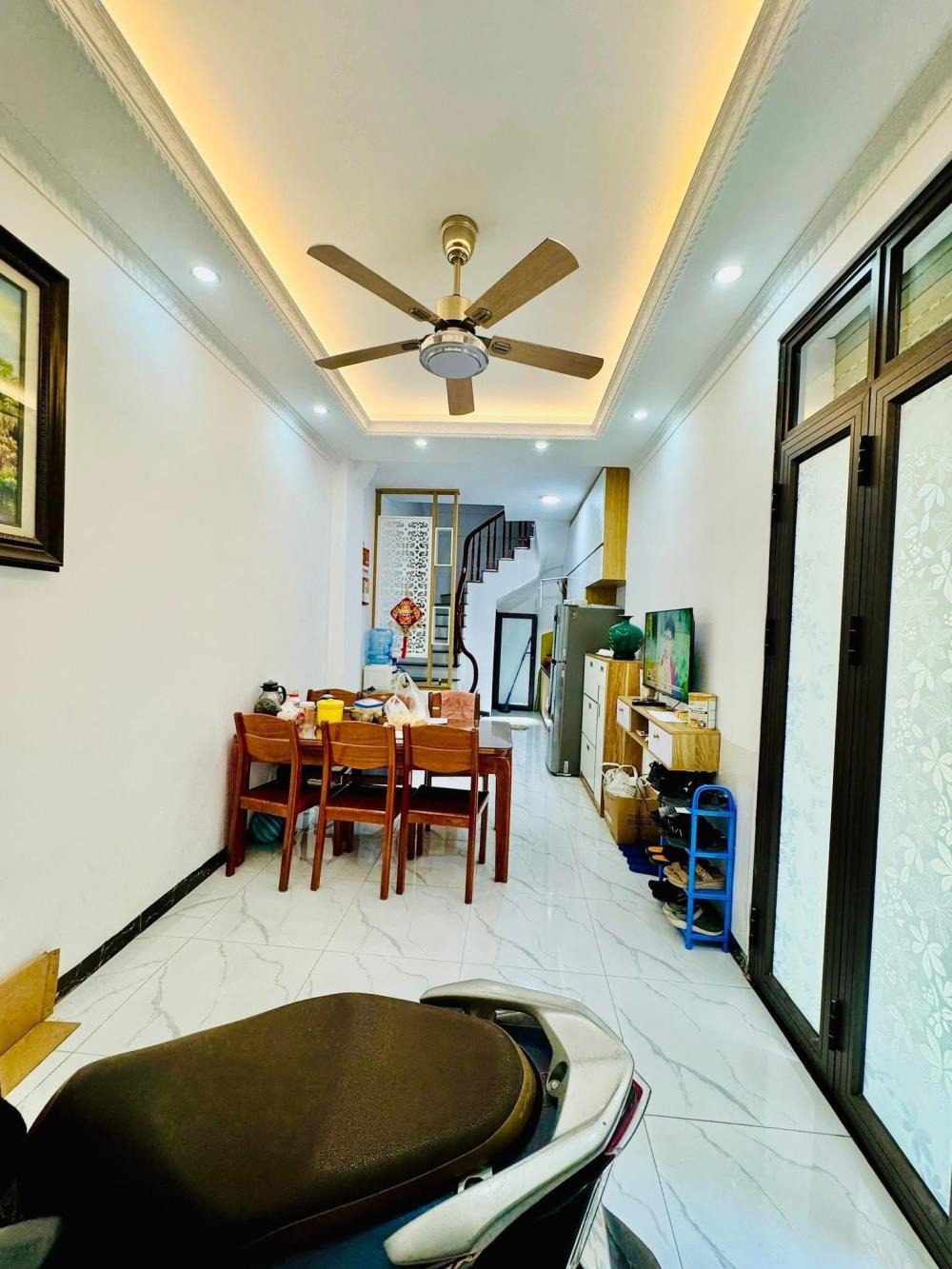 Bán nhà phố Minh Khai, Hai Bà Trưng 30m2, 5 tầng, Giá 7.2 tỷ - 0937158386
