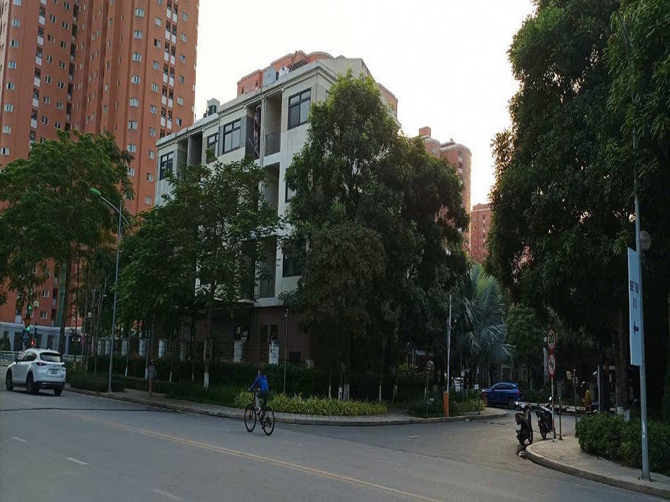 Biệt Thự Star Lake Tây Hồ: Full Nội Thất, Thang Máy, 132m2 - Vị Trí Vip