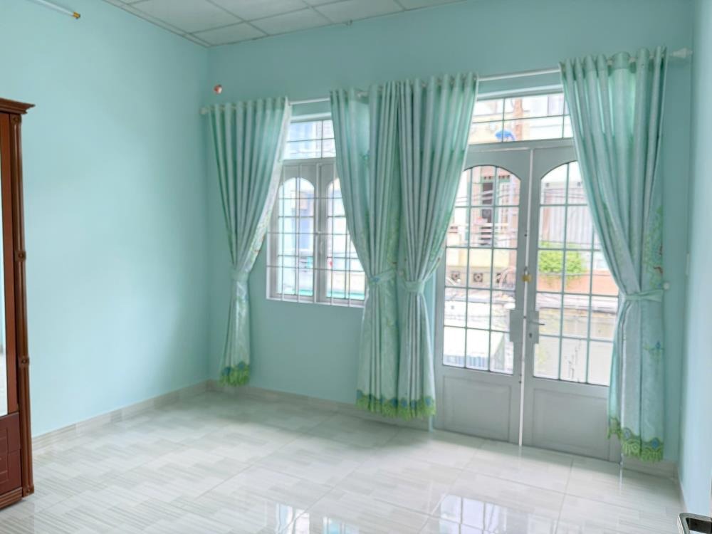 Bán nhà Quận 8: Hẻm xe hơi, 1 lầu, 4x11m, Sổ Hồng - 4.89 tỷ
