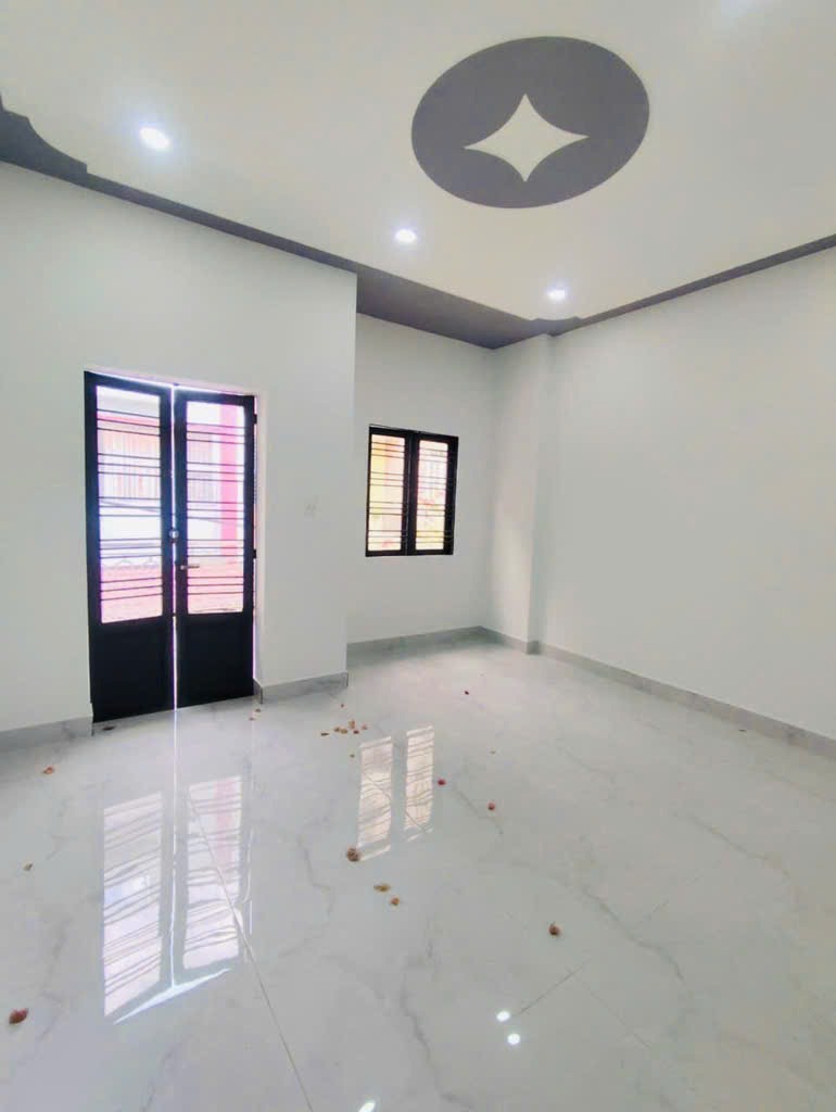 Nhà phố Quận Bình Tân: 4 tỷ, Hẻm Xe Hơi, Sổ Riêng - Như 0779587900
