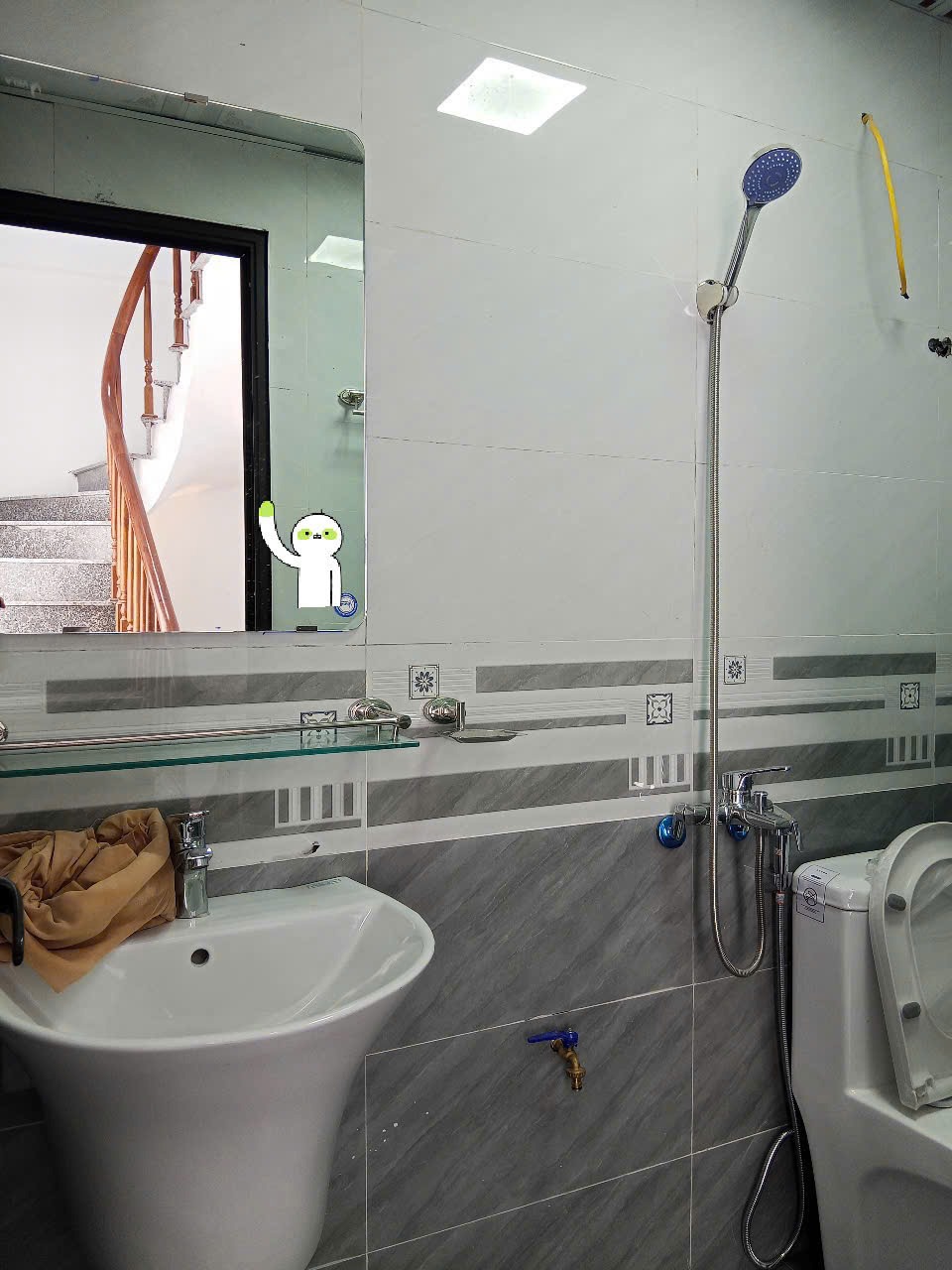 Bán Nhà 4 Tầng, Full Đồ, Gần Đại Học Đại Nam - Giá 3.3x Tỷ