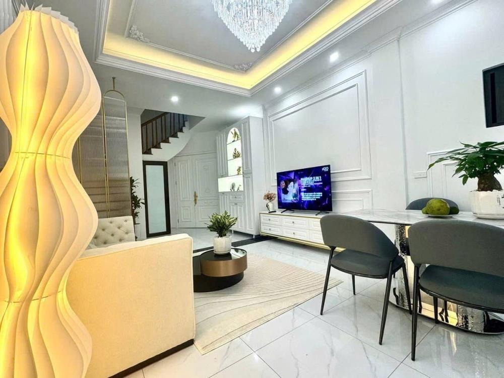 Bán nhà phố Ngọc Hà, Ba Đình - 39m2, 5 tầng, Giá 8.9 tỷ