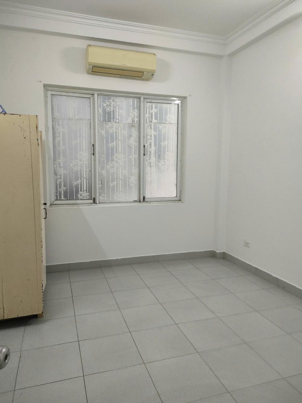 Bán gấp nhà 20m2, 4 tầng, mặt tiền 3m, giá 3 tỷ - Mai Hương, Hai Bà Trưng