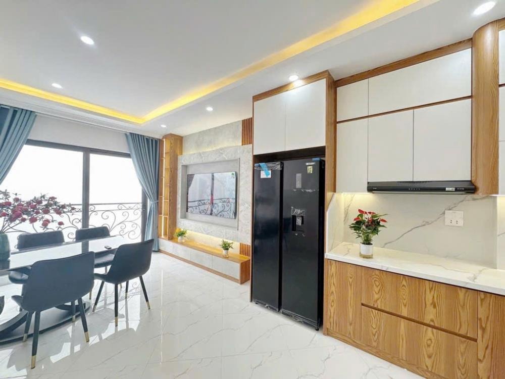 Siêu phẩm Định Công 6 Tầng, Thang Máy, Nội Thất 5 Sao - Giá Chỉ 8 Tỷ