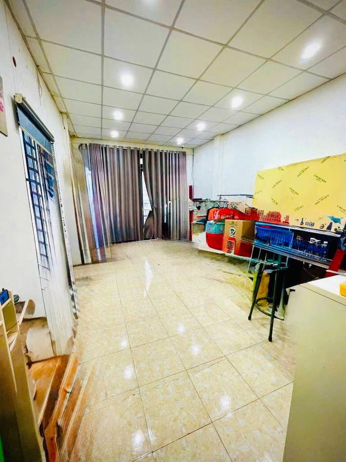 Nhà Đẹp 3 Tầng, Giá 5.7 Tỷ - Nguyễn Văn Yến, Tân Phú - Ở Ngay