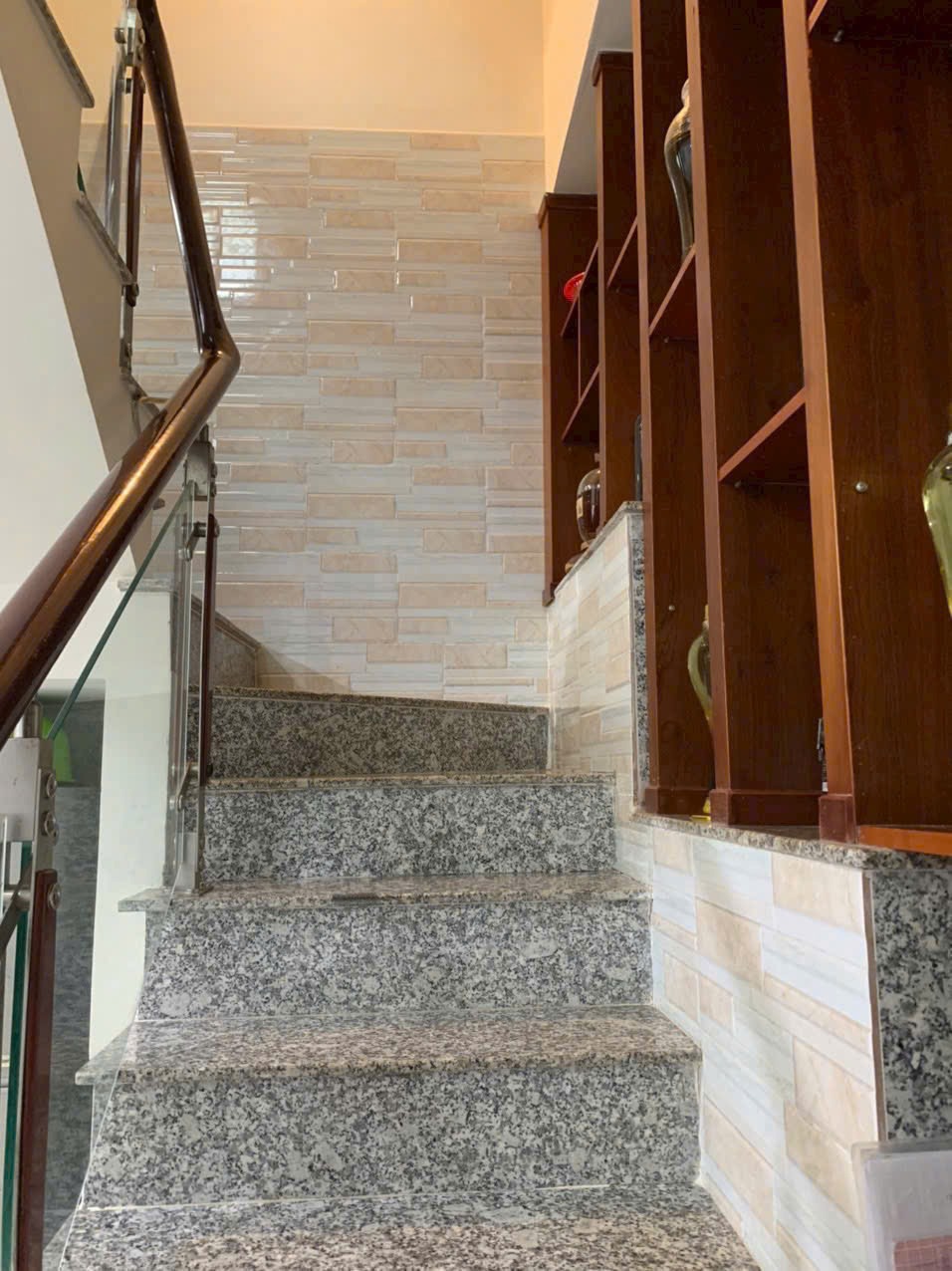 Bán Nhà 3 Tầng, Hẻm Xe Hơi, Bình Hưng Hòa, Bình Tân - Giá 6.8 tỷ