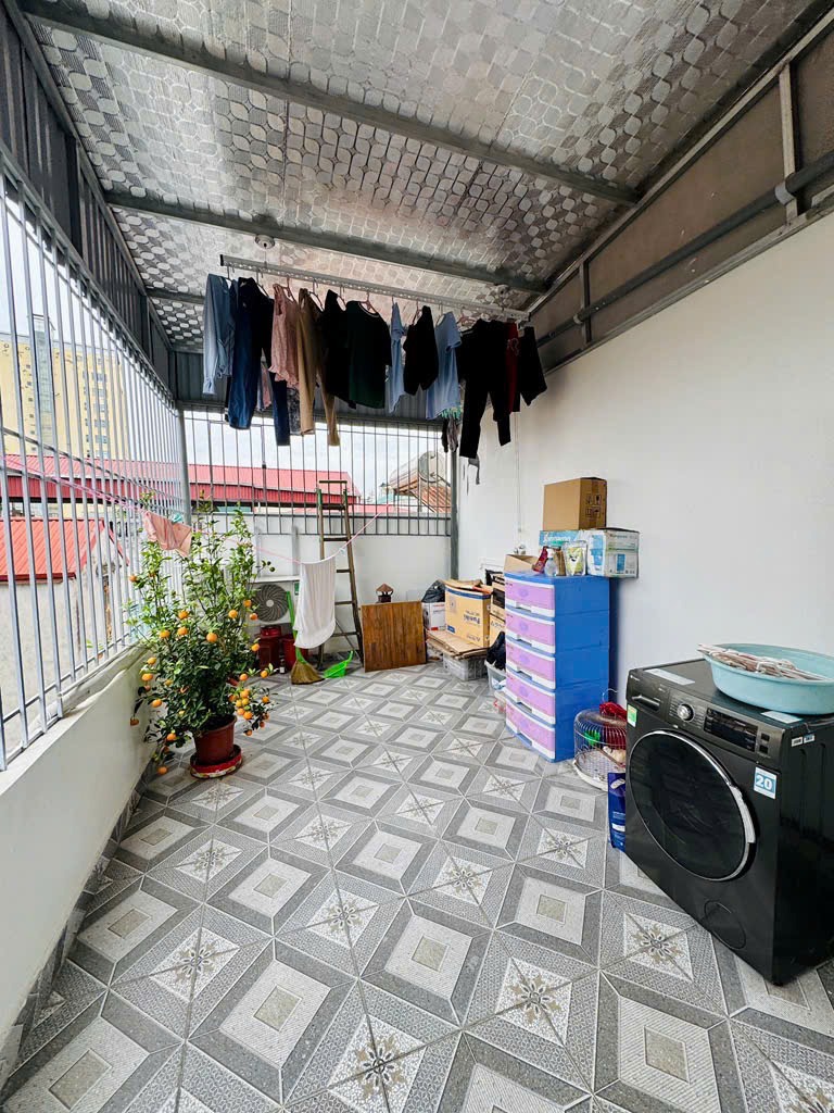 Bán Nhà Phố Minh Khai - Hai Bà Trưng: 32m2 - 7.2 Tỷ - Vị Trí Đắc Địa