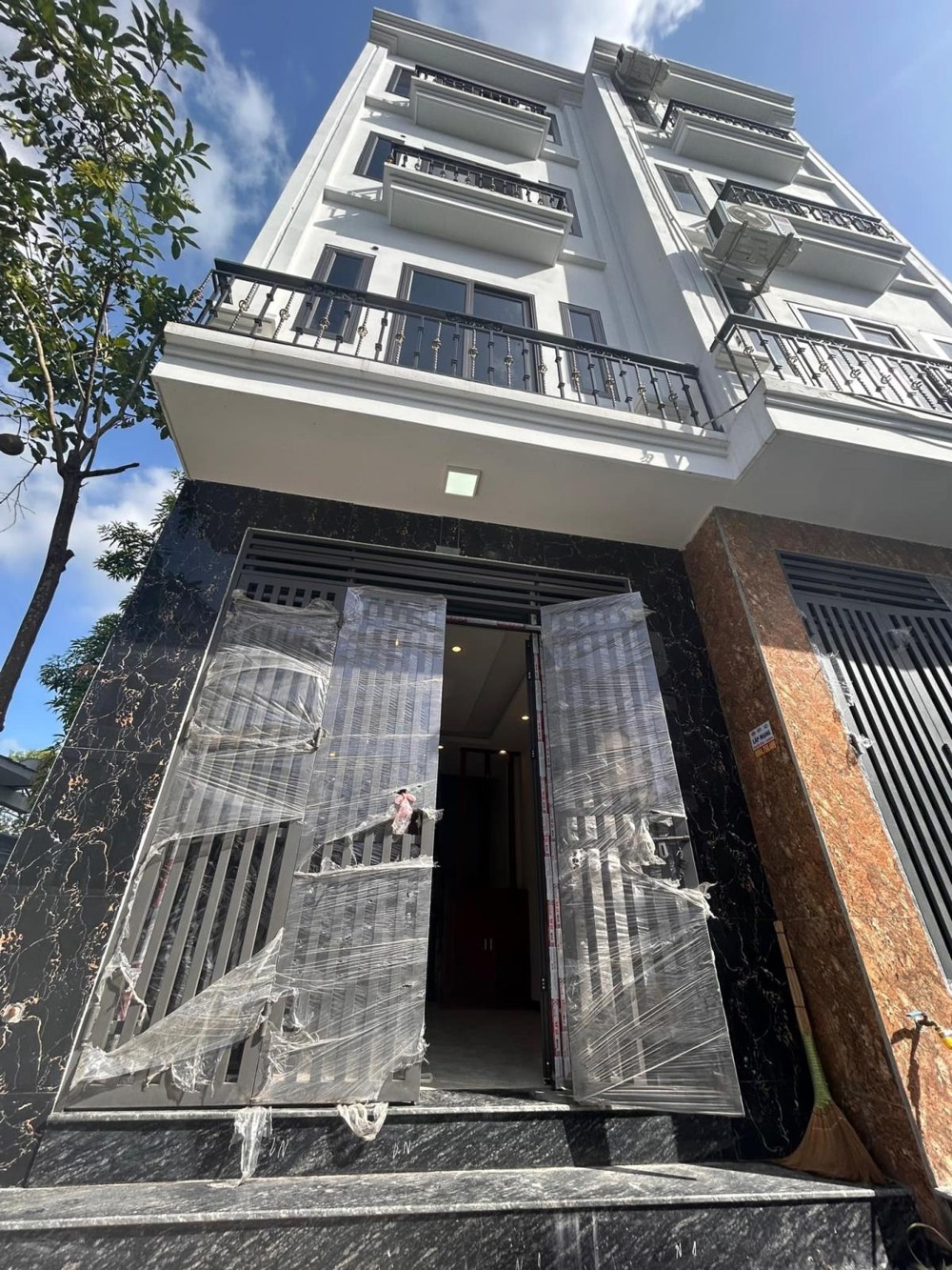 Bán nhà mới 4 tầng, 41m2, mặt ngõ ô tô, Hà Đông - Giá 7.5 tỷ
