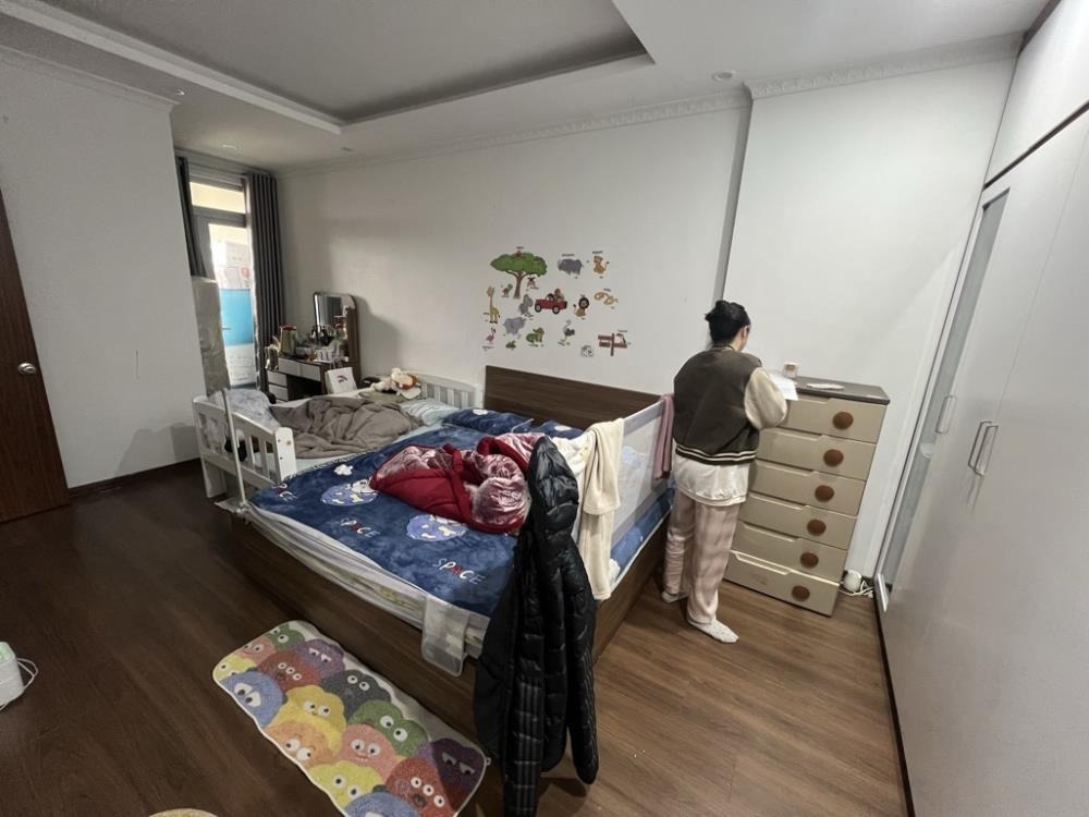 Bán Căn Hộ Lô Góc Intracom 2 Cầu Diễn: 96m2, 2PN, Giá Tốt